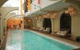 บิซโซเทล แบงค็อก